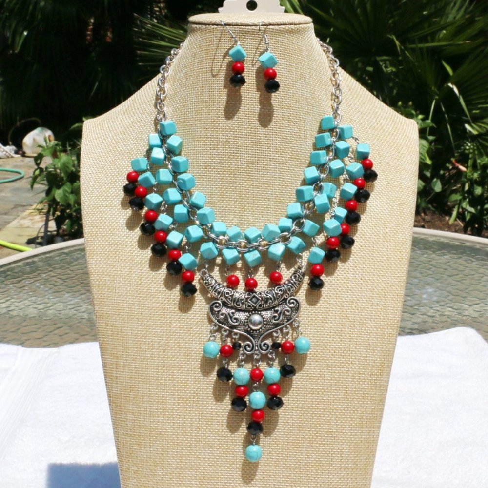 Bohemian Ethnic Tribal Necklace Turquoise Set NWT